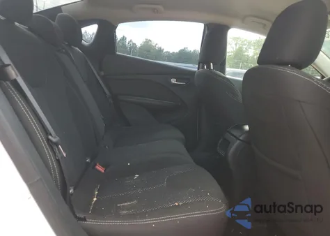 2015 Dodge Dart Sxt из США, поврежденный, VIN 1C3CDFBB5FD362933